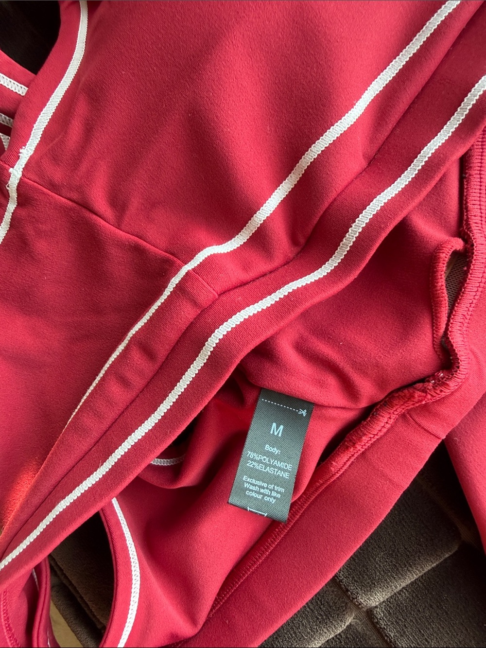 Red/ burgundy Unknown Seam-Trim High-Waist Leggings & Sports Bra Set - Picture 4 of 6